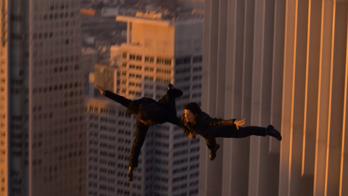 Neo and Trinity falling through the air in The Matrix Resurrections.